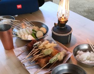 キャンプで串カツしたら、思いの外うまかった❗