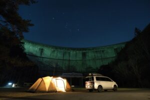 進撃の巨人的な高規格キャンプ場。下北山スポーツ公園キャンプ場